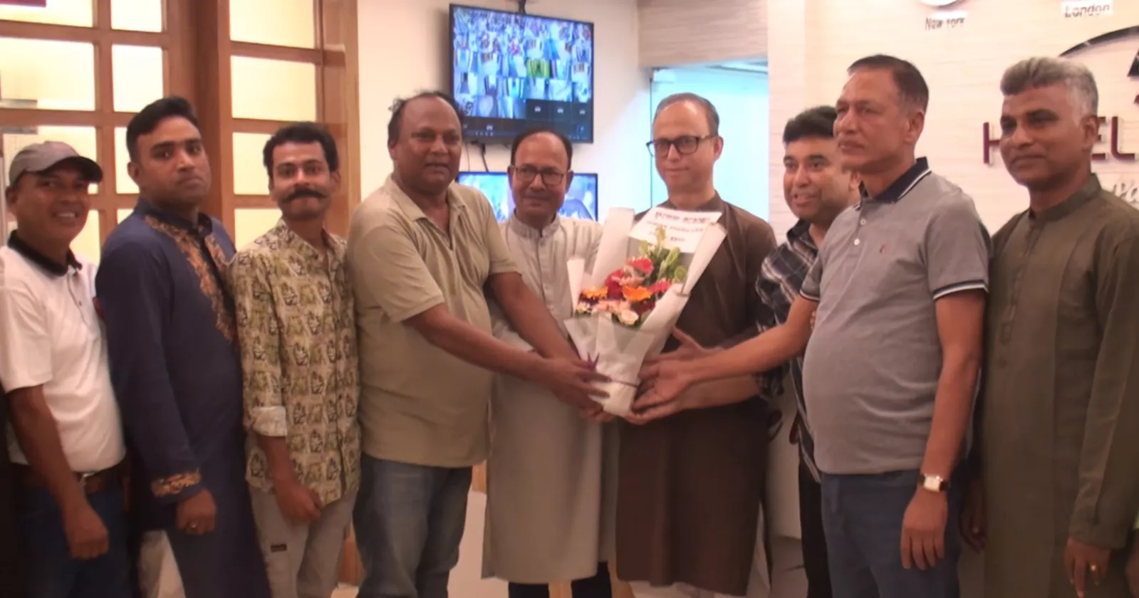 অর্থনীতির ঘুরে দাঁড়াতে নির্বাচিত সরকার প্রয়োজন: বিজিএমইএ সভাপতি