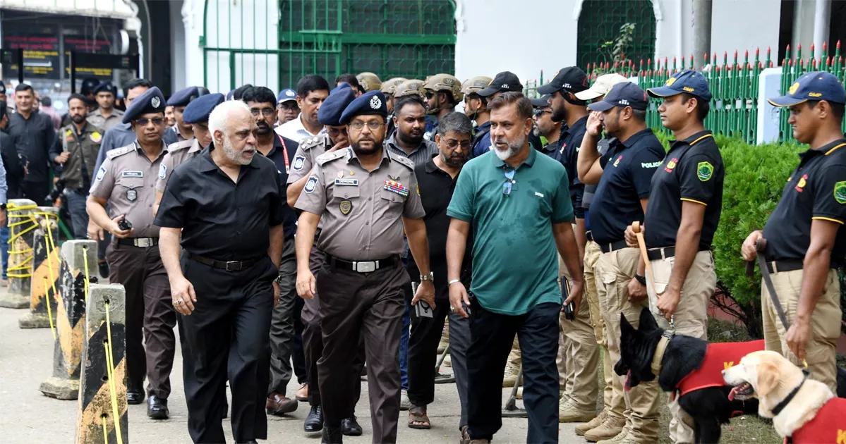 আশুরা উপলক্ষে নিশ্ছিদ্র নিরাপত্তা ব্যবস্থা গ্রহণ করেছে ডিএমপি
