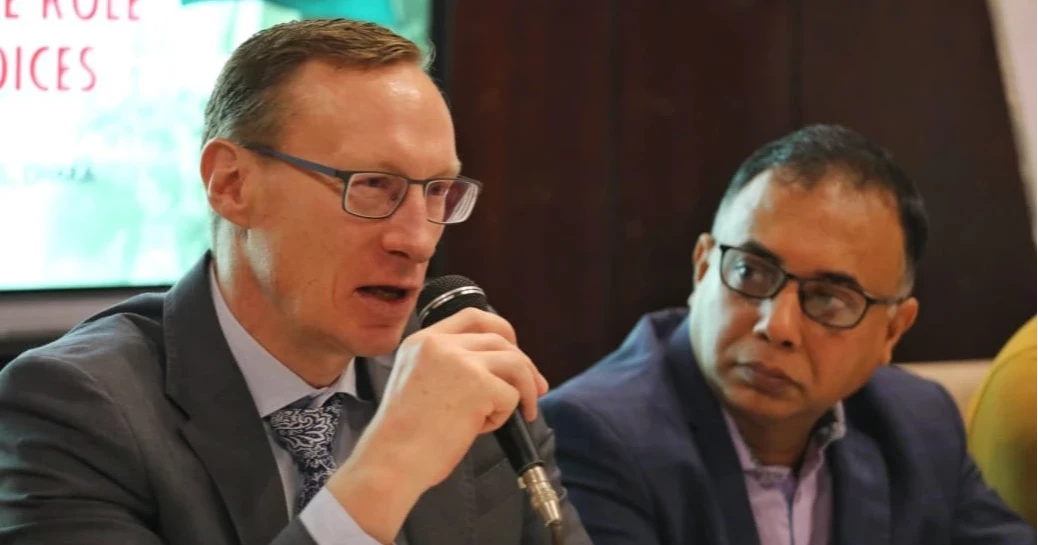 বাংলাদেশে রাজনৈতিক ও অর্থনৈতিক স্থিতিশীলতার জন্য অংশগ্রহণমূলক গণতন্ত্রের আহ্বান