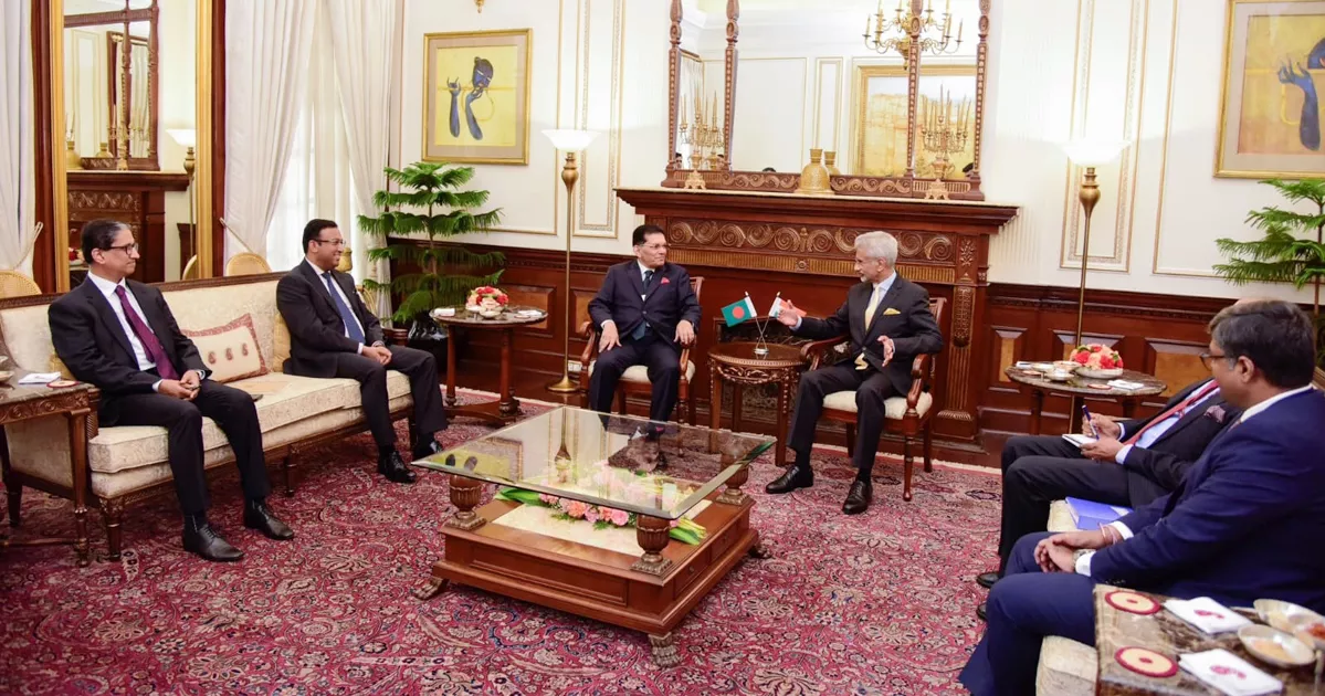 খলিল-জয়শঙ্কর বৈঠক: বাংলাদেশ-ভারত সম্পর্ক আরও শক্তিশালী করার অঙ্গীকার