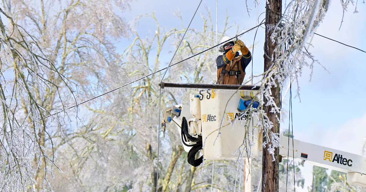 যুক্তরাষ্ট্রে তুষার ঝড়ের প্রভাবে ৩০ জনের মৃত্যু