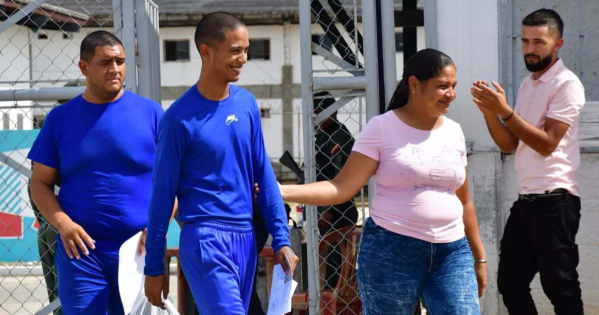 দুই দিনে শতাধিক বন্দিকে মুক্তি দিয়েছে ভেনেজুয়েলা