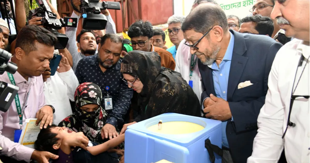 হামের প্রাদুর্ভাব: দলীয় নেতা-কর্মীদের গ্রামের দিকে খেয়াল রাখার আহ্বান স্বাস্থ্যমন্ত্রীর