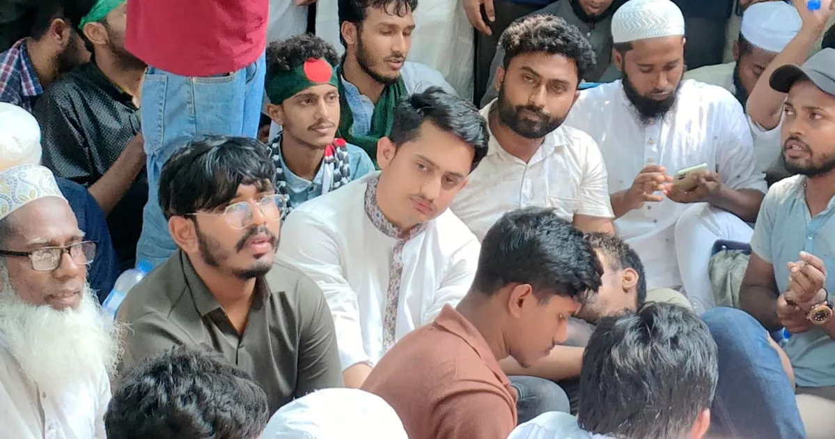 আওয়ামী লীগ নিষিদ্ধের দাবিতে বাদ জুমা বড় জমায়েতের ডাক