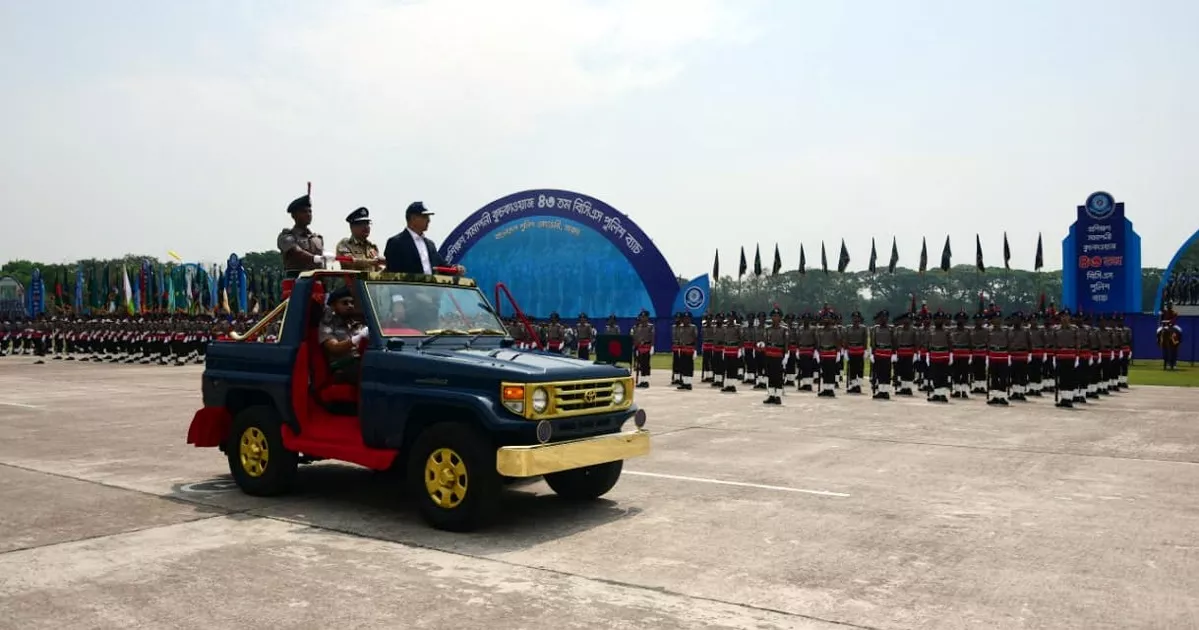নতুন বাংলাদেশে পুলিশকে রাজনৈতিক হস্তক্ষেপমুক্ত রাখা হবে: স্বরাষ্ট্রমন্ত্রী