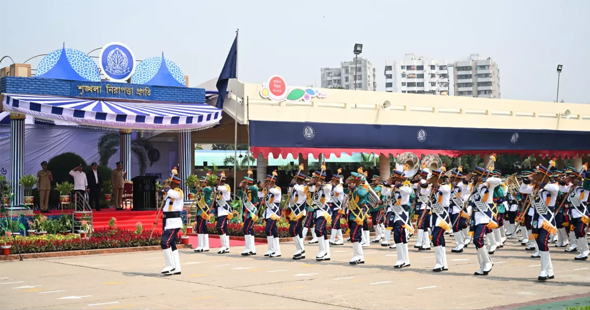 পুলিশ যেন আর ফ্যাসিবাদ-স্বৈরাচারের হাতিয়ার না হয়: প্রধানমন্ত্রী
