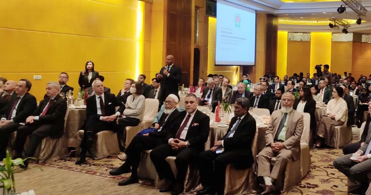 লুকোচুরির কোনো ব্যাপার নাই, নির্বাচন হবে স্বচ্ছ: সিইসি