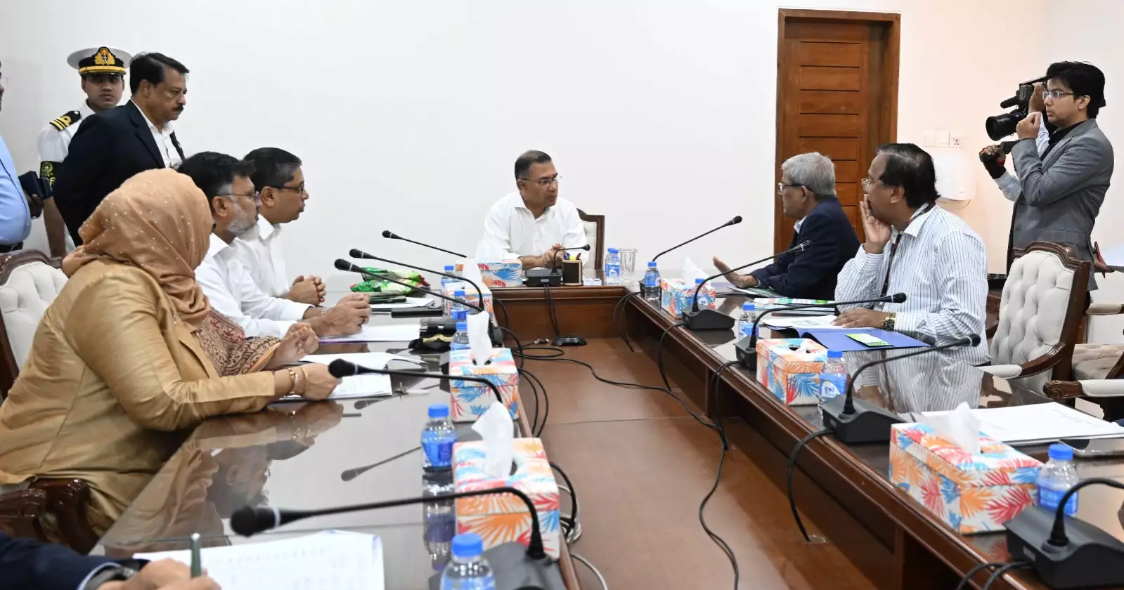 বর্জ্য থেকে বিদ্যুৎ উৎপাদনের দুই প্রকল্প দ্রুত বাস্তবায়নের নির্দেশ প্রধানমন্ত্রীর