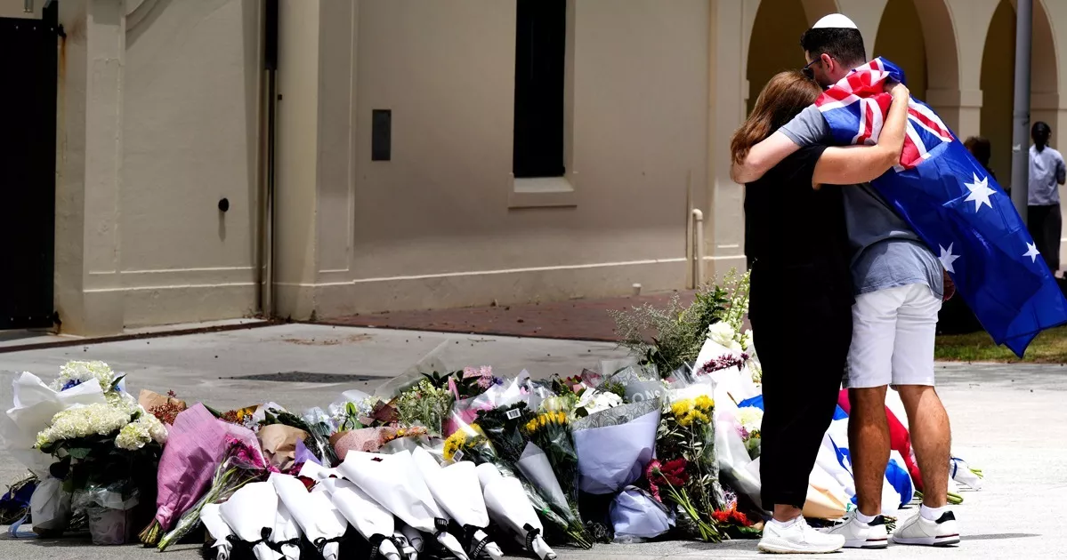 সিডনিতে গুলিতে ১৫ প্রাণহানির পর কঠোর অস্ত্র আইনের পথে অস্ট্রেলিয়া
