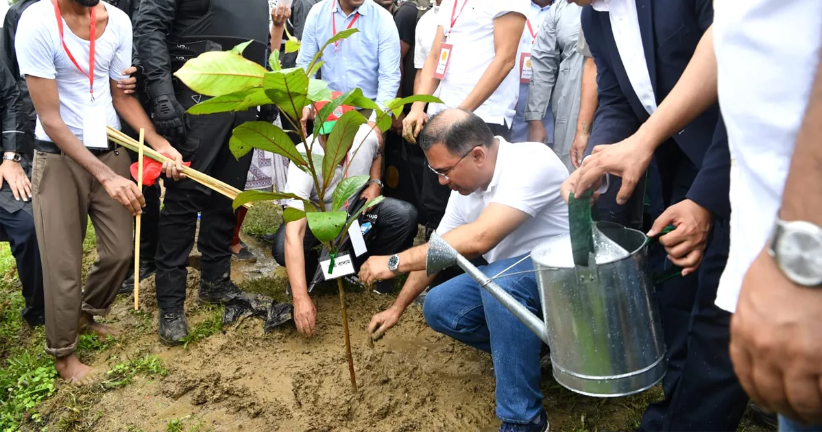 অস্থিতিশীলতা ও বিভ্রান্তি সৃষ্টির উদ্দেশ্যে বাজেটের বিরোধিতা করছে বিরোধী দল: প্রধানমন্ত্রী