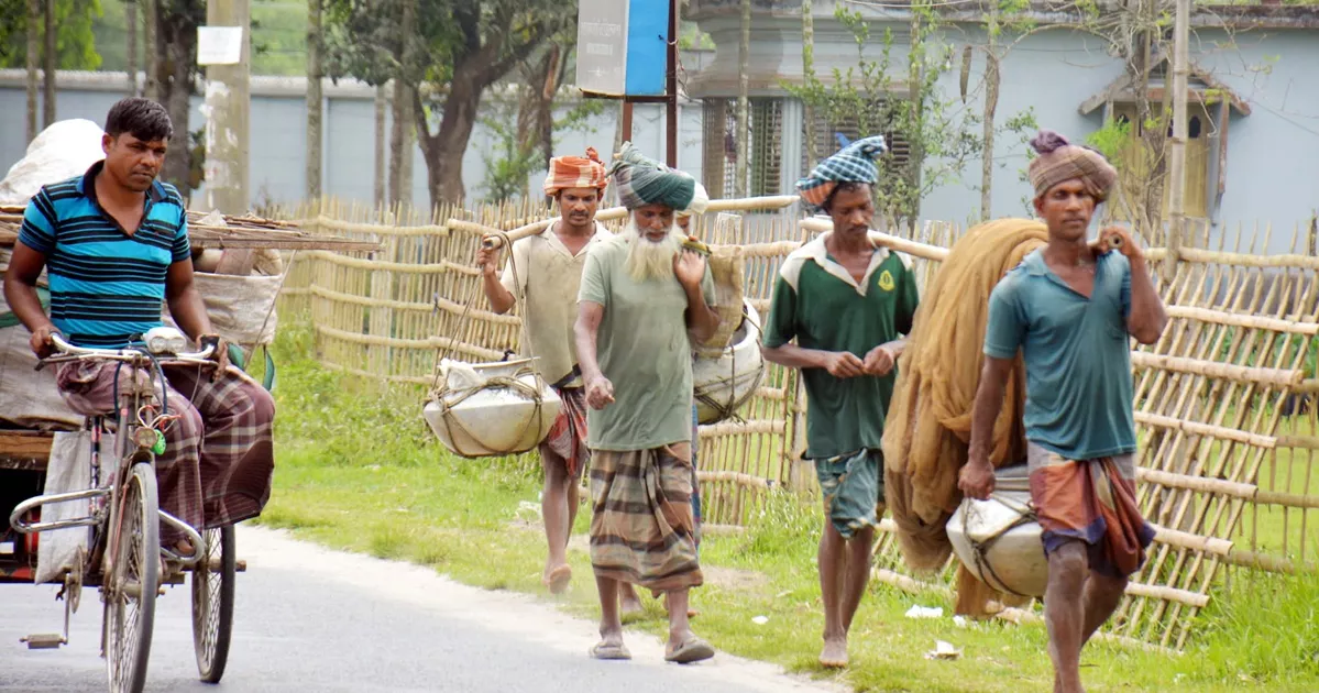 তাপপ্রবাহের দাপটে বিপর্যস্ত কৃষিনির্ভর উত্তরাঞ্চলের জনজীবন