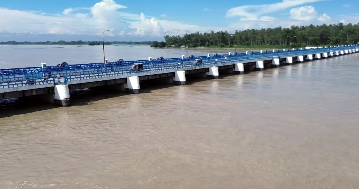 ফুঁসছে তিস্তা, উত্তরাঞ্চলের কৃষকের মনে ফের বন্যা আতঙ্ক