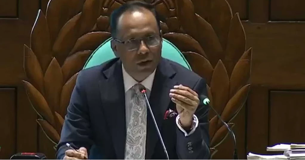Deputy Speaker pulls up minister over reply on cyber abuse against women
