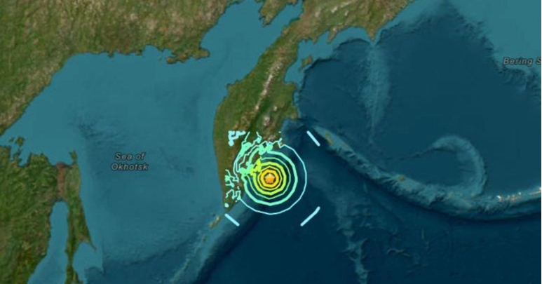 Tsunami alert issued following strong earthquake near Russia