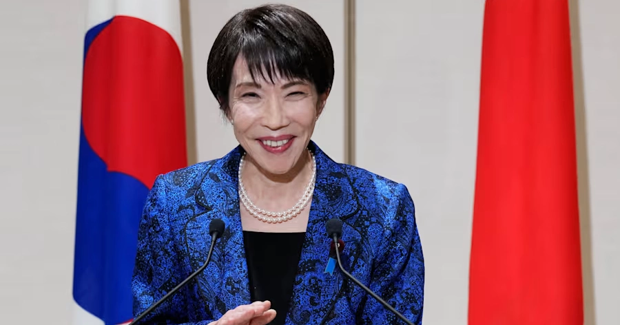 Japan PM plans snap election to seek fresh mandate