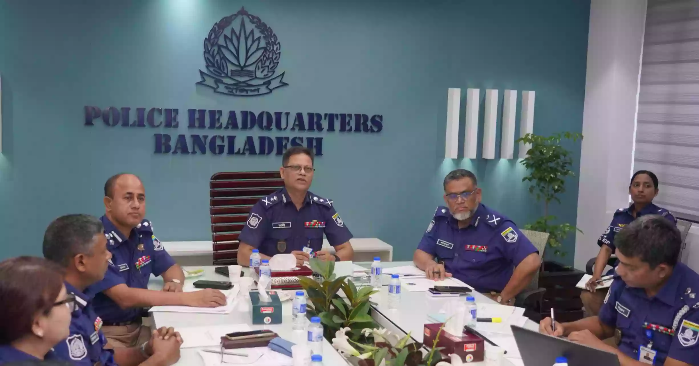 IGP orders strict action against extortionists, terrorists