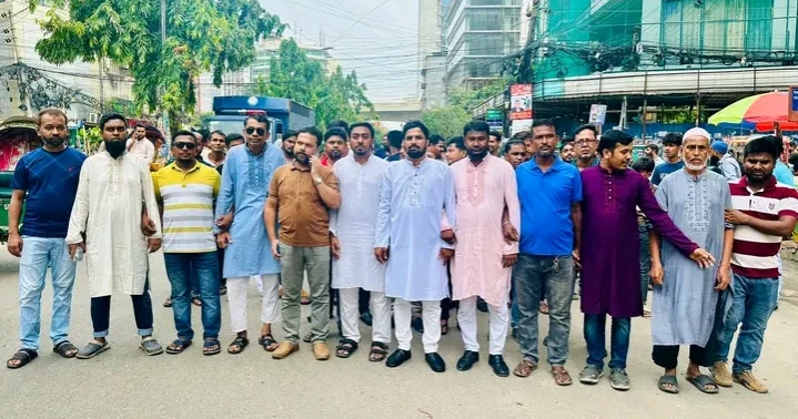 Swecchasebak Dal stage protest demanding justice for slain leader