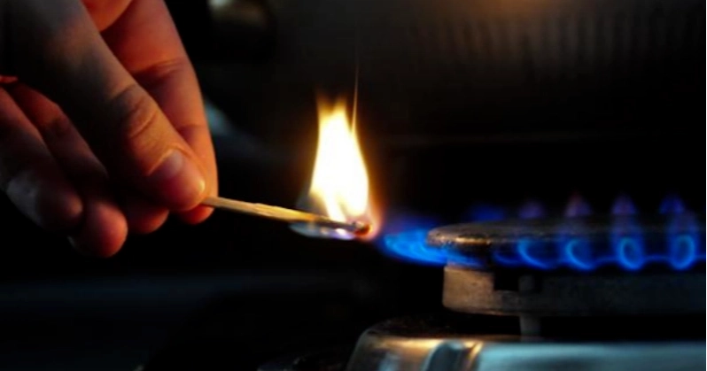 Gas supply to normalise within 2-3 days: Minister