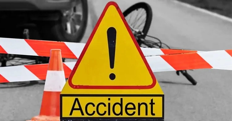 Truck-CNG collision leaves 2 dead in Mymensingh; 4 injured