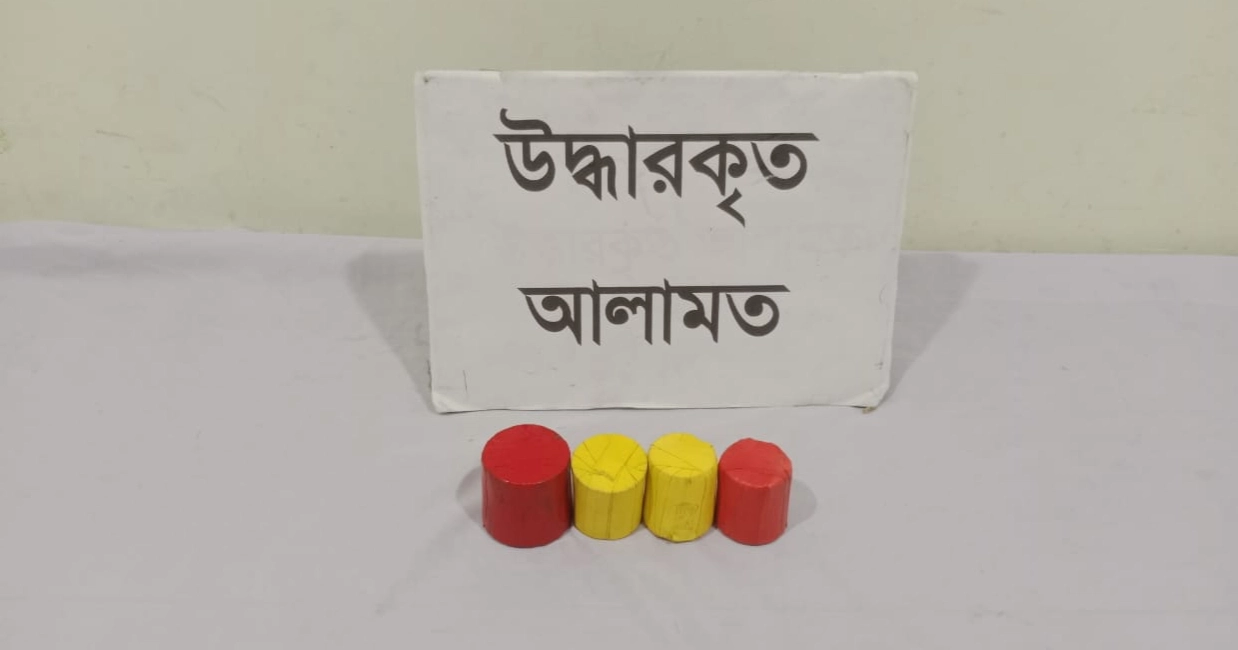 Four crude bombs recovered from garage in South Keraniganj