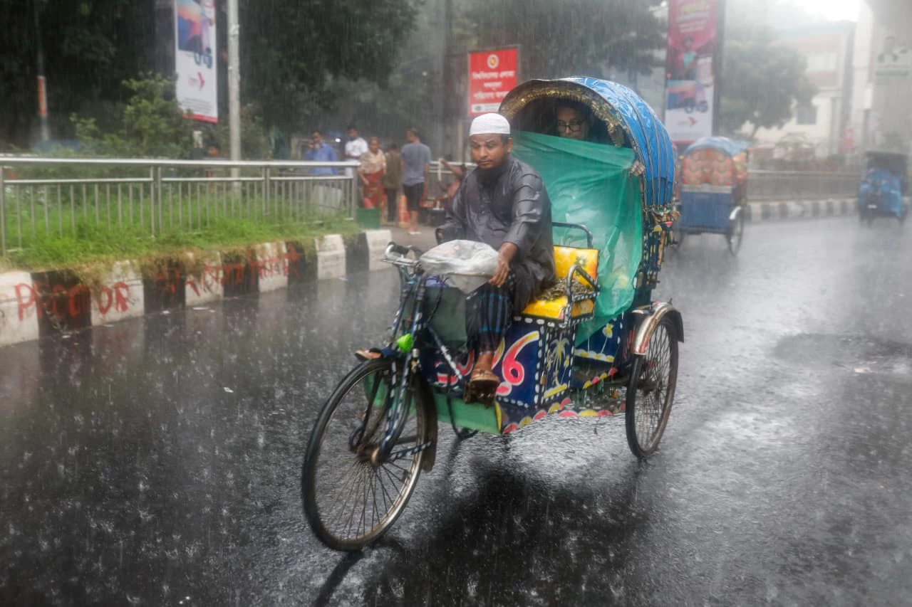 Heavy to very heavy rainfall likely in 4 divisions