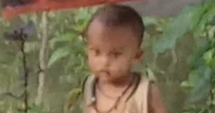 Patuakhali man ‘sells’ 18-month-old son to buy iPhone