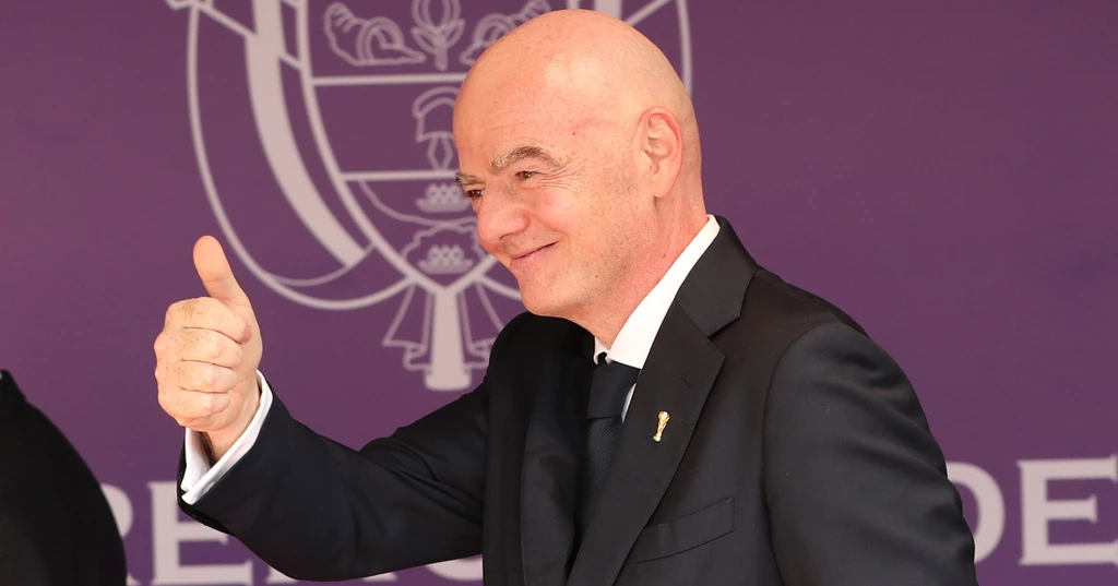 Infantino gets Arab backing amid World Cup revolt