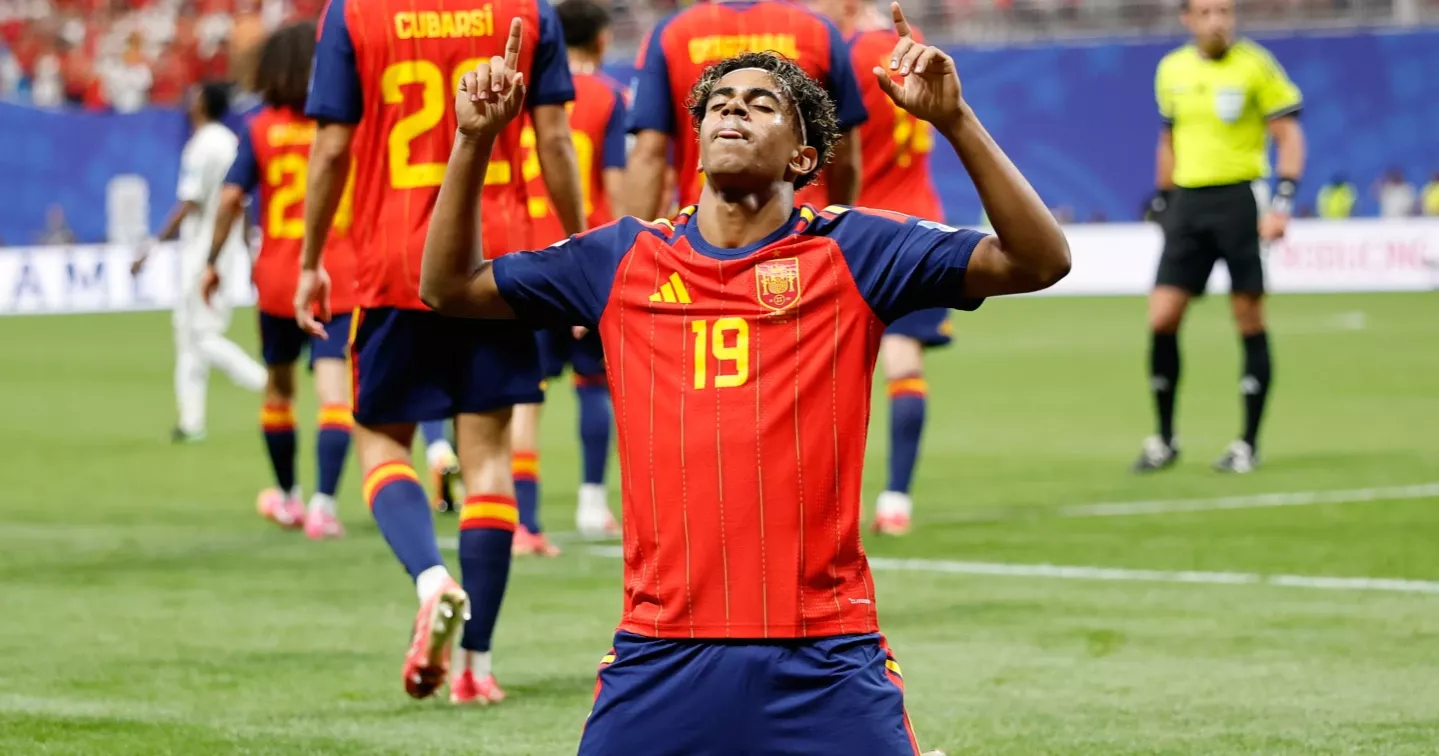 Teen star Lamine Yamal strikes early in first World Cup start for Spain