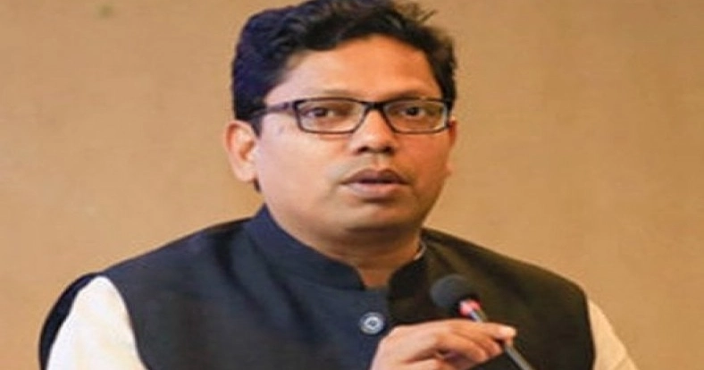 Palak faces legal heat in Natore arms case