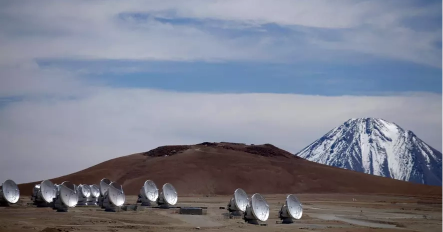 Astronomers urge Chile to protect Atacama Night Skies from industrial project threat