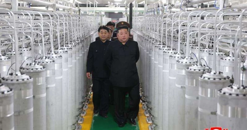 North Korea unveils new nuclear fuel facility, vows rapid expansion of arsenal