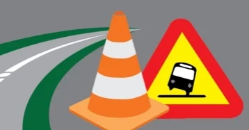 3 killed as bus hits auto-rickshaw in Chattogram