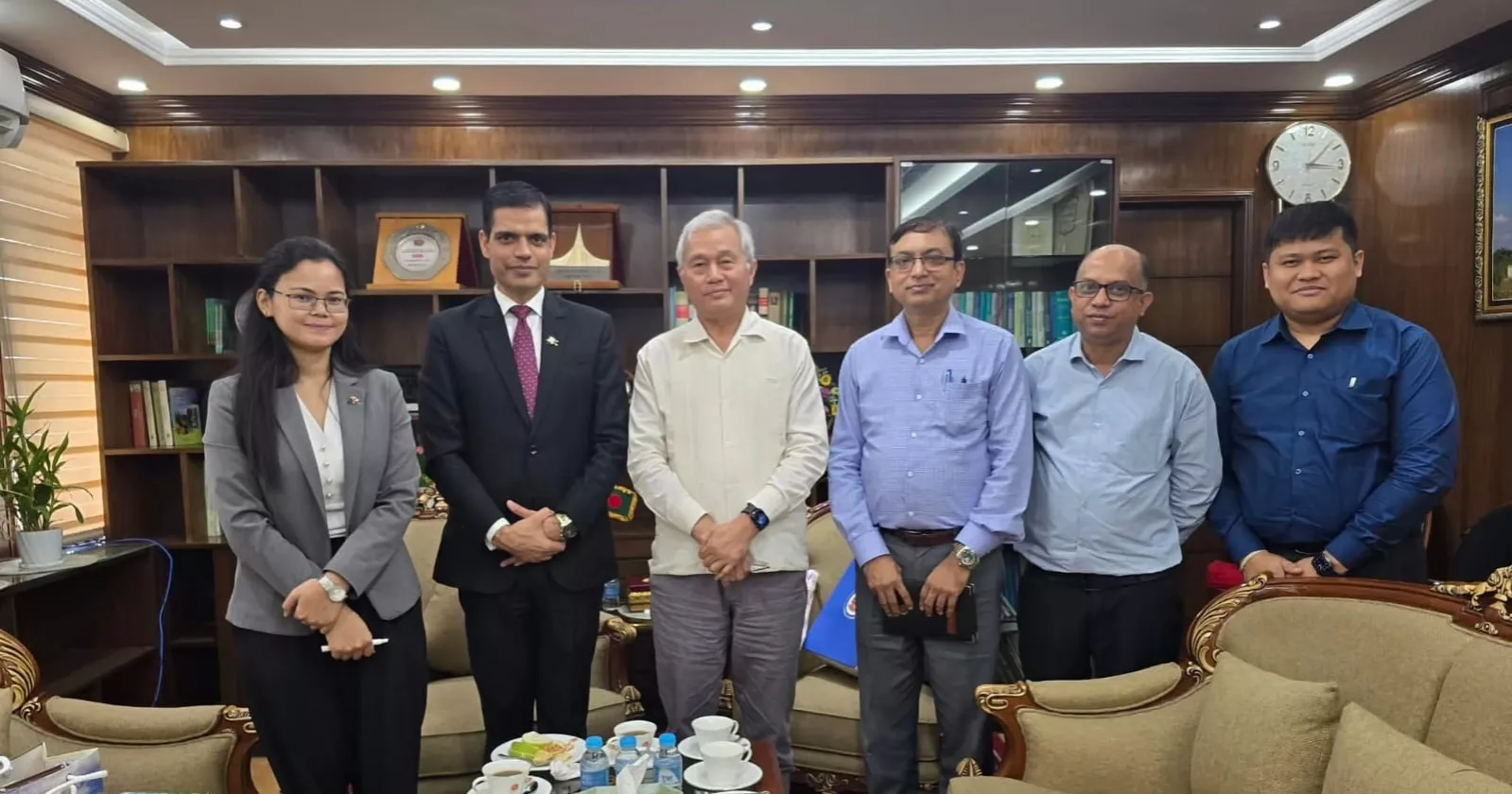 Nepalese Ambassador meets CHT Affairs Adviser