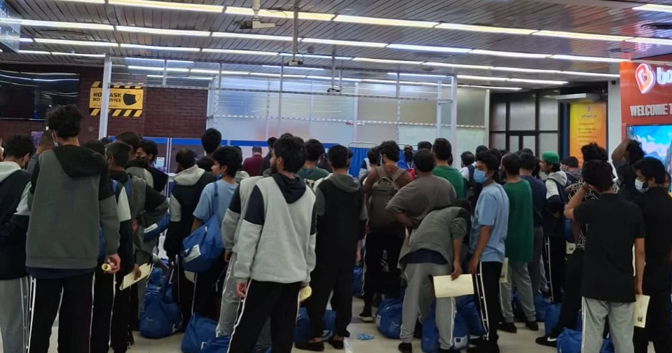 174 more Bangladeshis return home from Libya