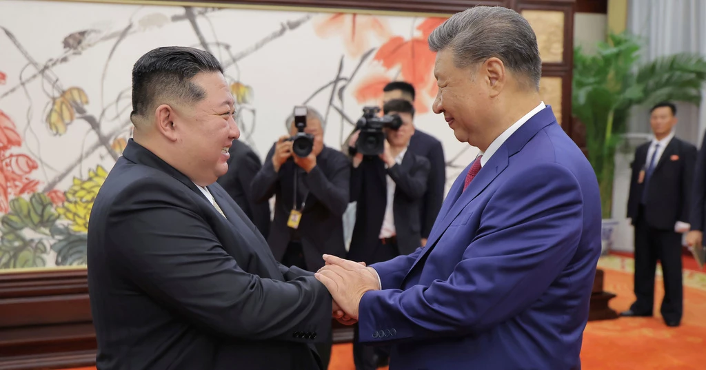 Xi, Kim vow closer China-North Korea ties