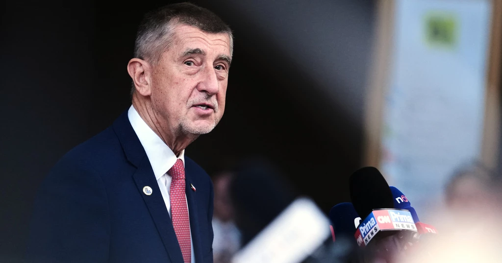 Czech government faces no-confidence vote over budget, Babis conflict of interest