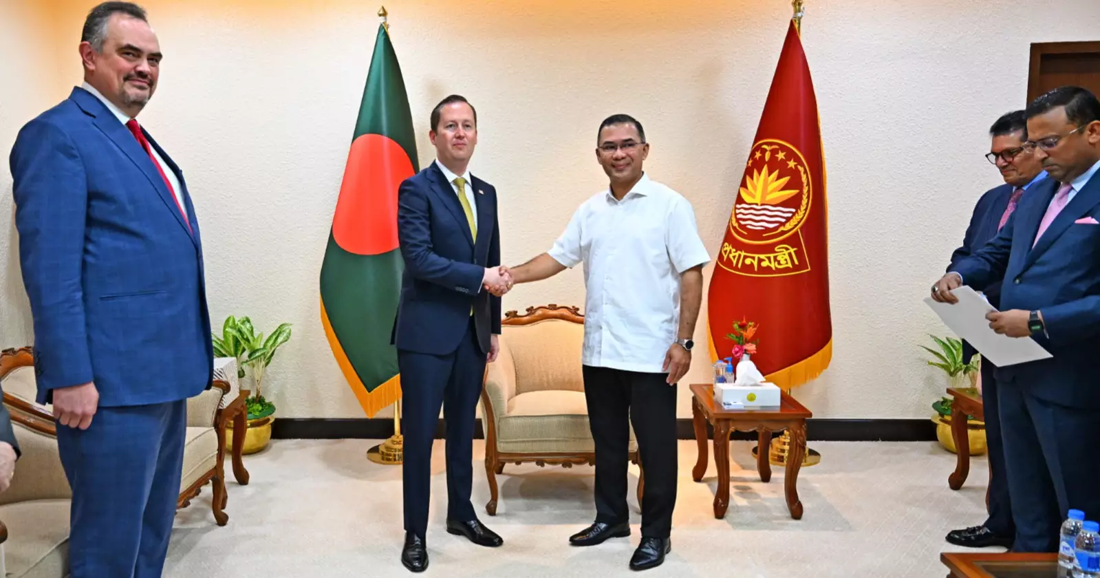 PM seeks expanded US investment, stronger economic ties during talks with Sergio Gor