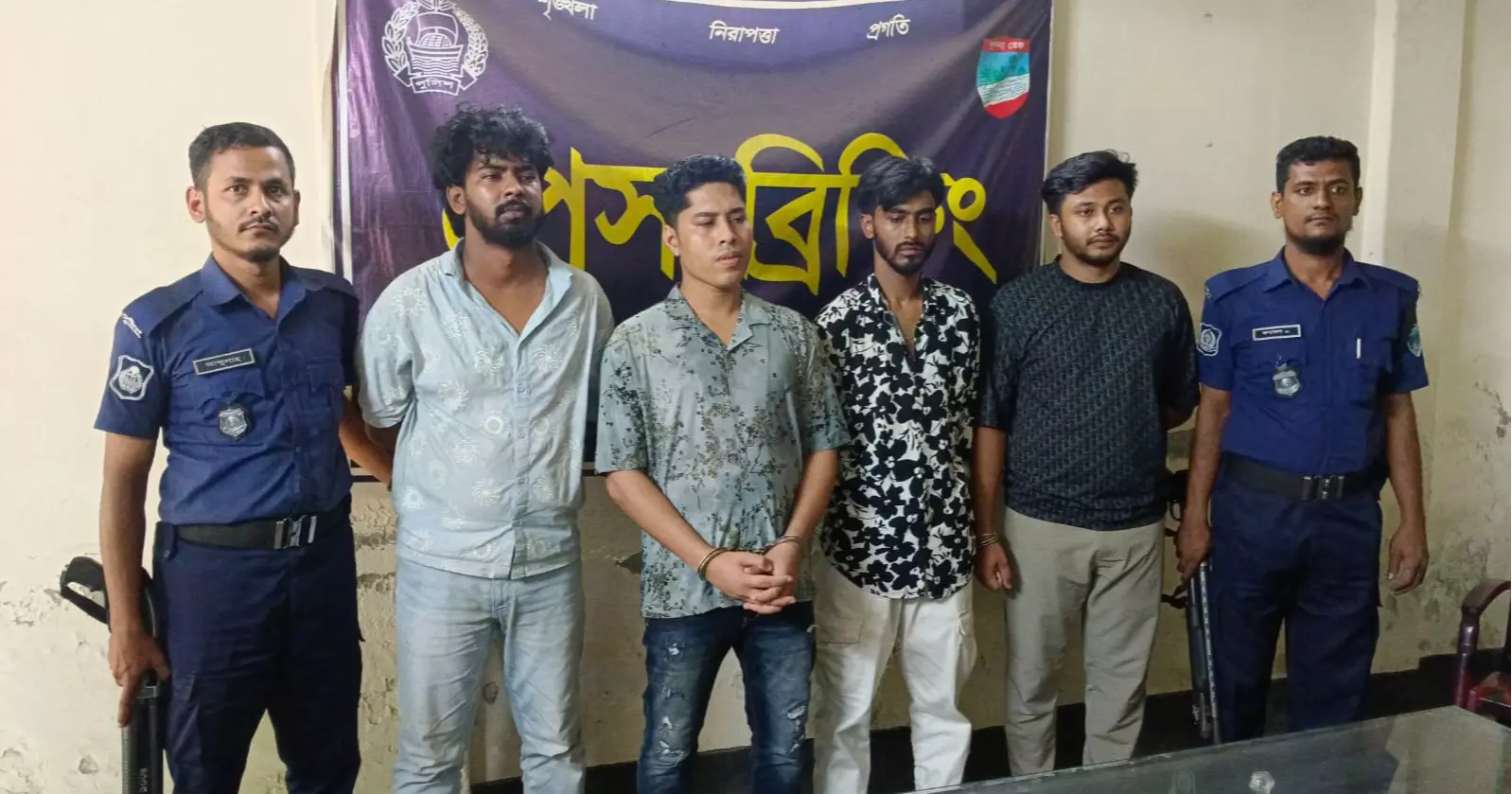 Attack, looting of Ctg ISP office: ‘Top criminal’ David Emon held in Jashore