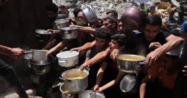 Israeli strikes kill 51 in Gaza as limited aid begins to arrive