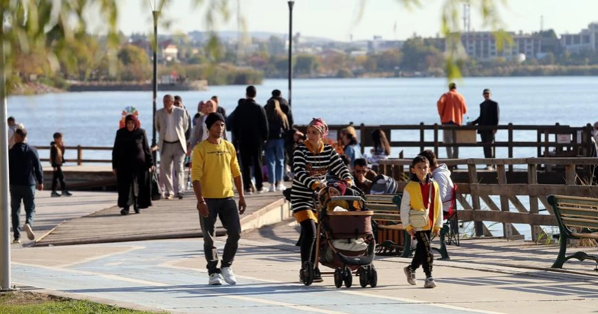 Türkiye unveils 10-year strategy to boost birth rates