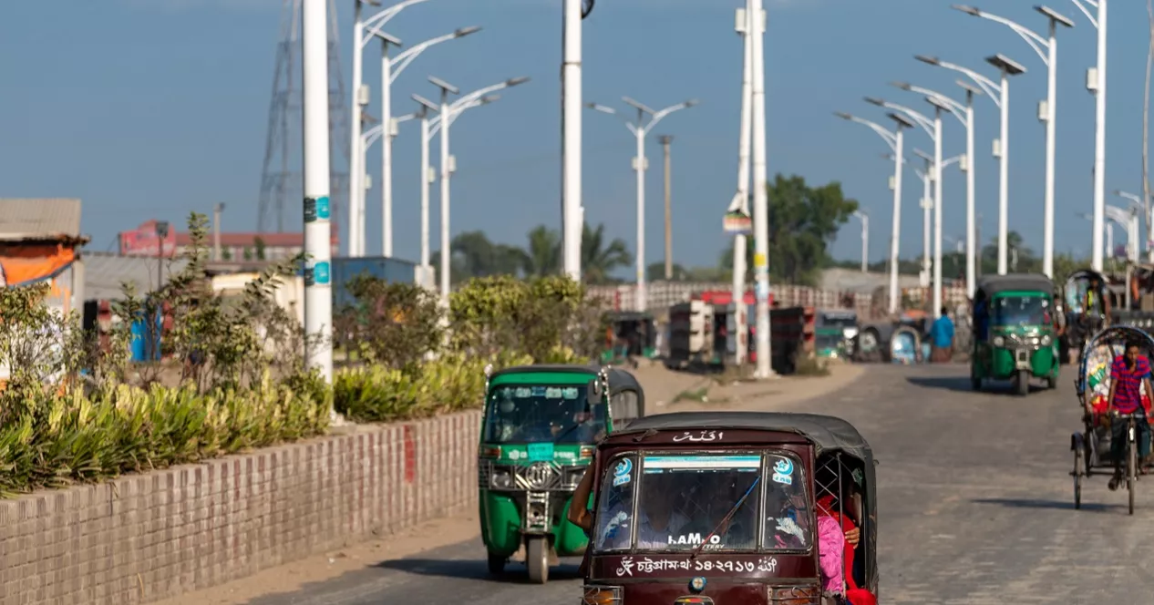 Dhaka experiences better air than Italy, USA’s Milano and Minneapolis this morning