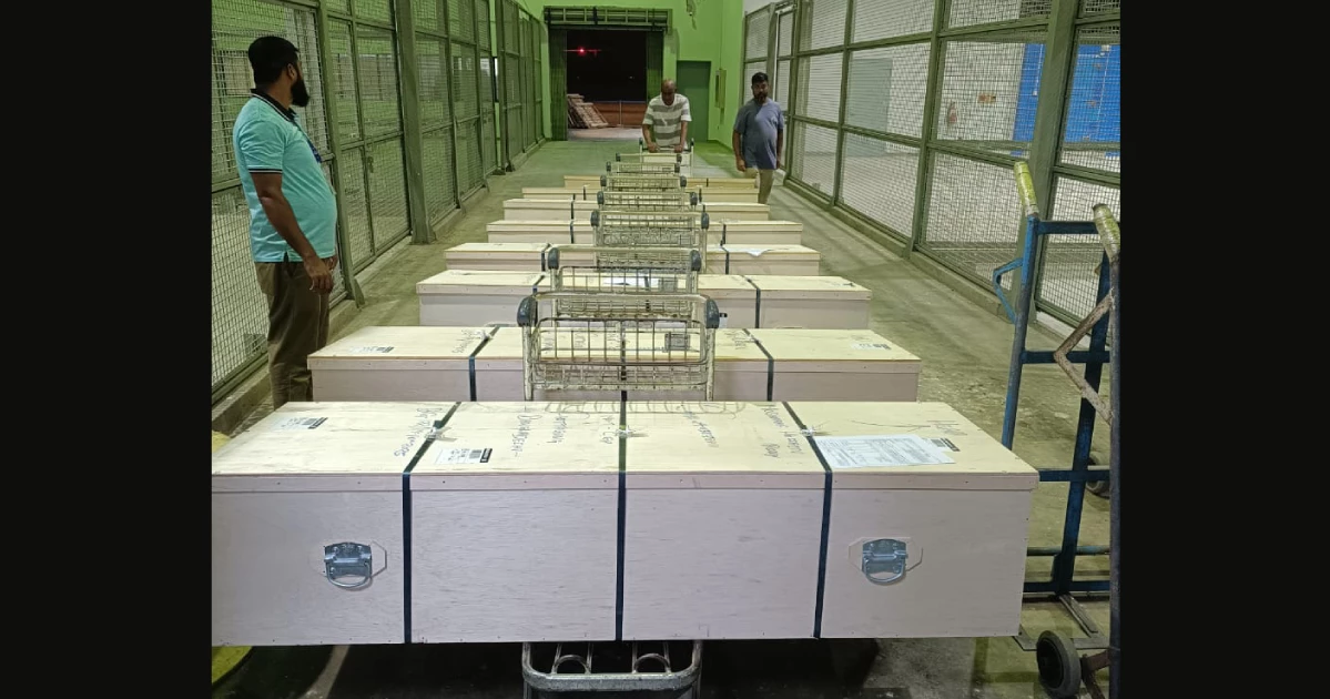 Bodies of 8 Bangladeshis, including 7 killed in Oman, arrive in Ctg