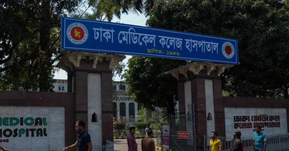 Elderly man dies after falling from roof in Hazaribagh