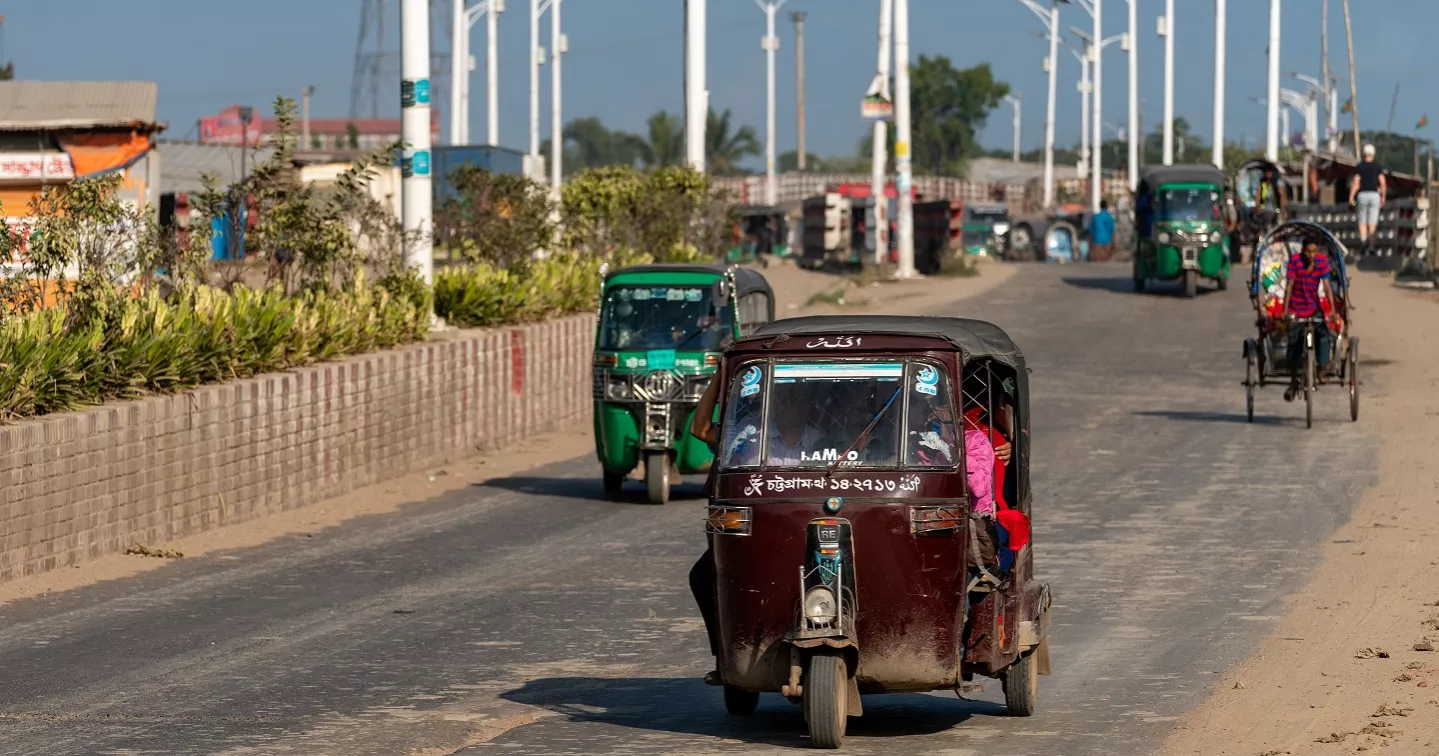 Dhaka’s air turns ‘moderate’ this morning