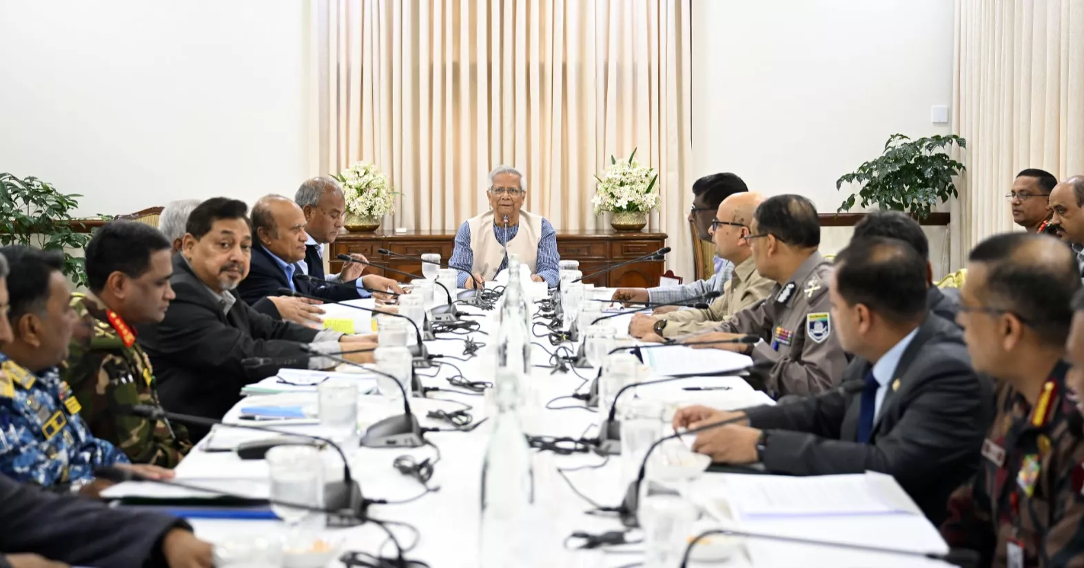 Prof Yunus happy over polls preparations, says next ‘week very crucial’