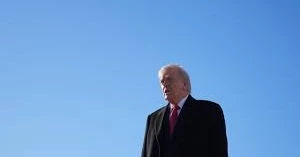 Trump lashes out at Supreme Court over tariff ruling, targets his own appointees