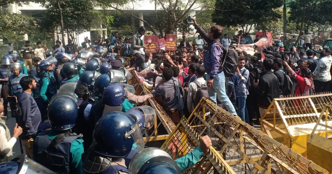  July Oikya march to EC blocked by police