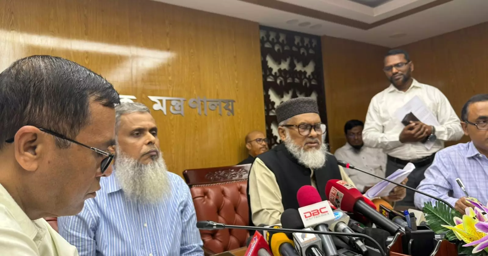 Tk 38 crore of unspent funds of hajj agencies repatriated from KSA: Khalid