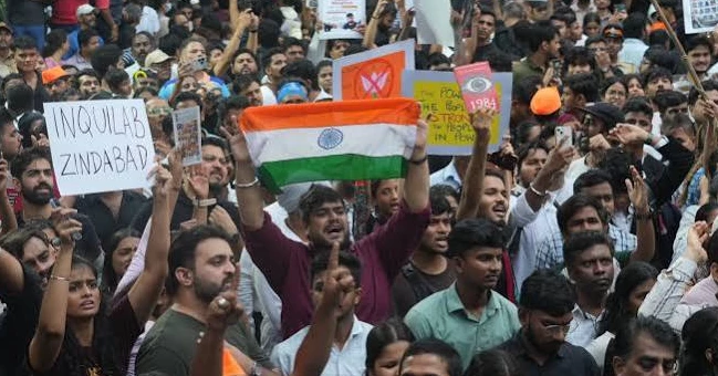 Police use tear gas to stop Cockroach movement march toward India’s Parliament