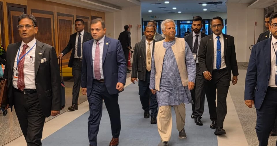 Prof Yunus to return home Wednesday morning from Italy